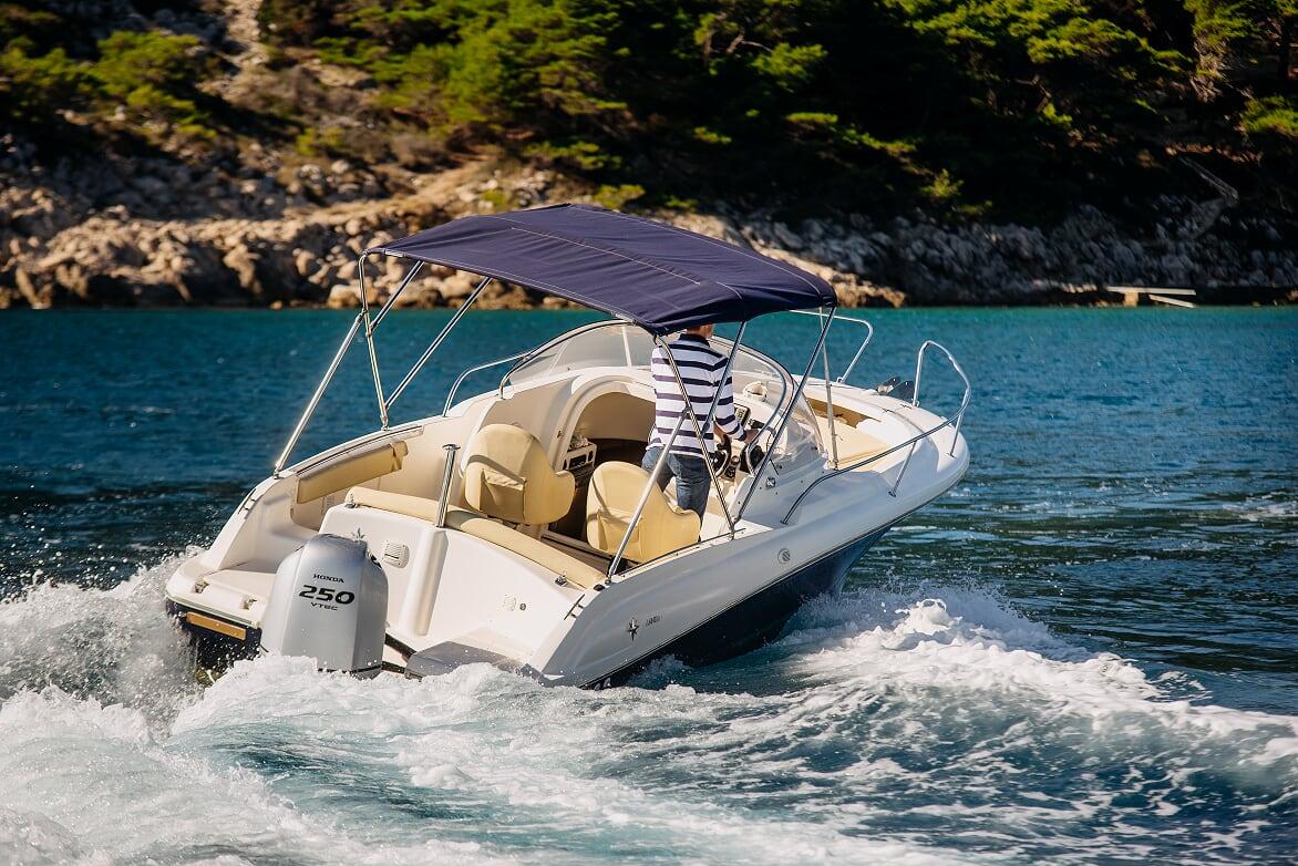 jeanneau Cap camarat 715