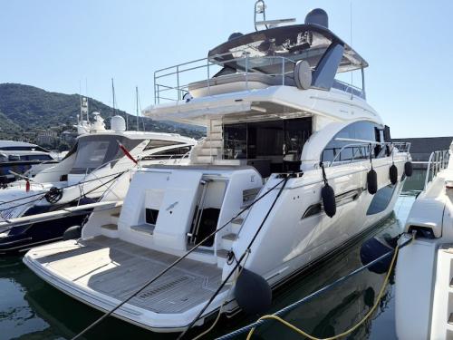 Princess yachts f 70
