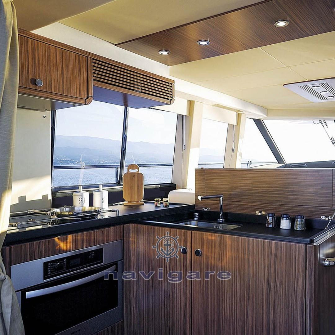 azimut Magellano 53