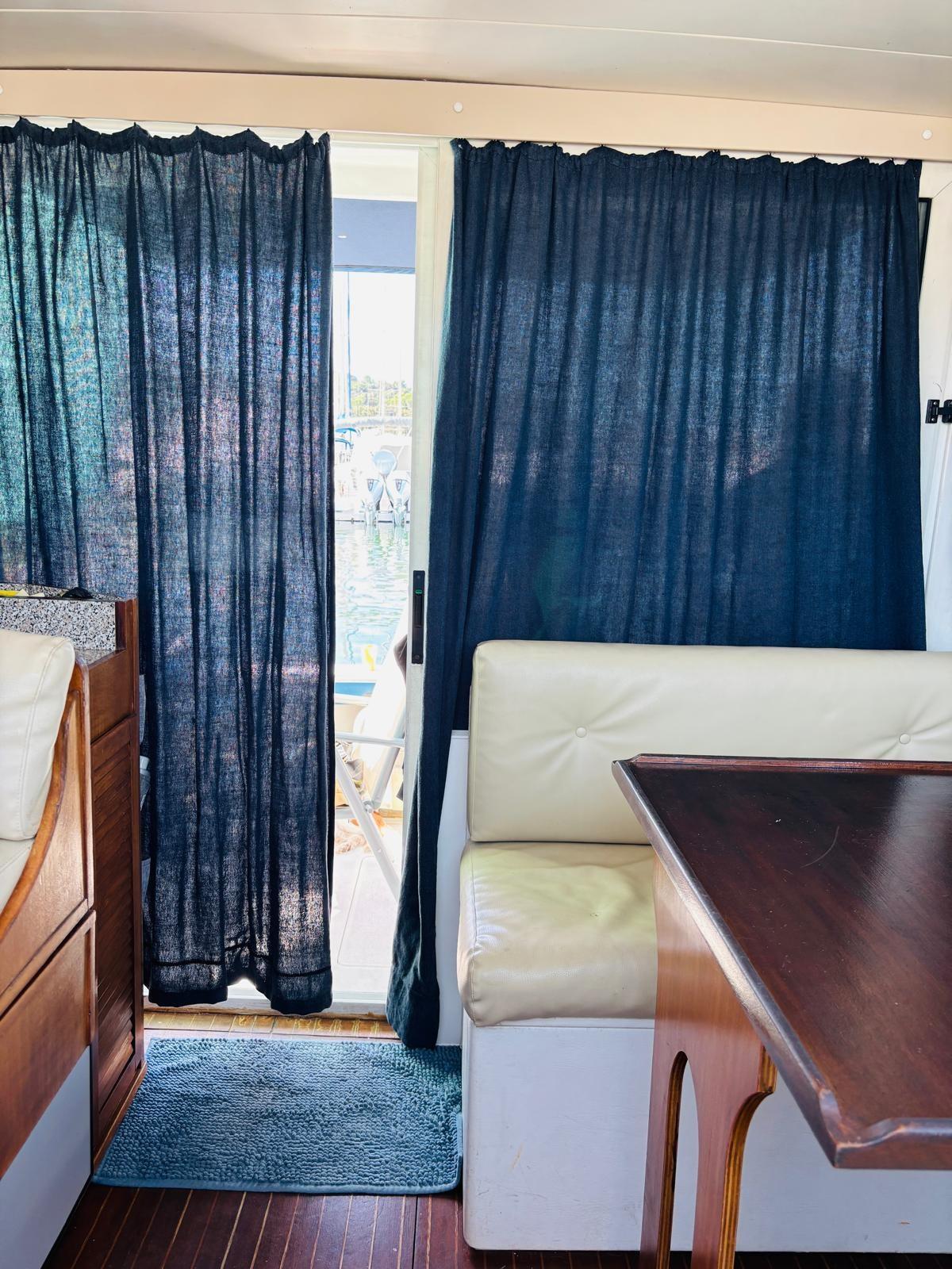 plastik Space 290 cruiser