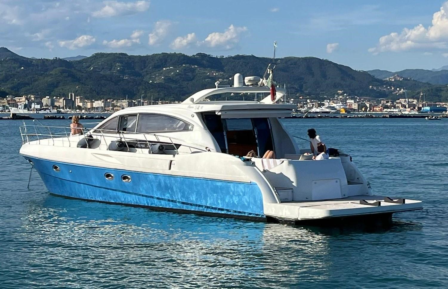 innovazioni e progetti Alena 52 coupe'