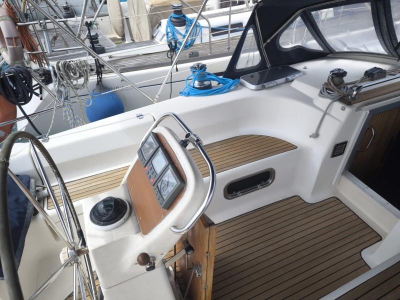 bavaria yachts 42