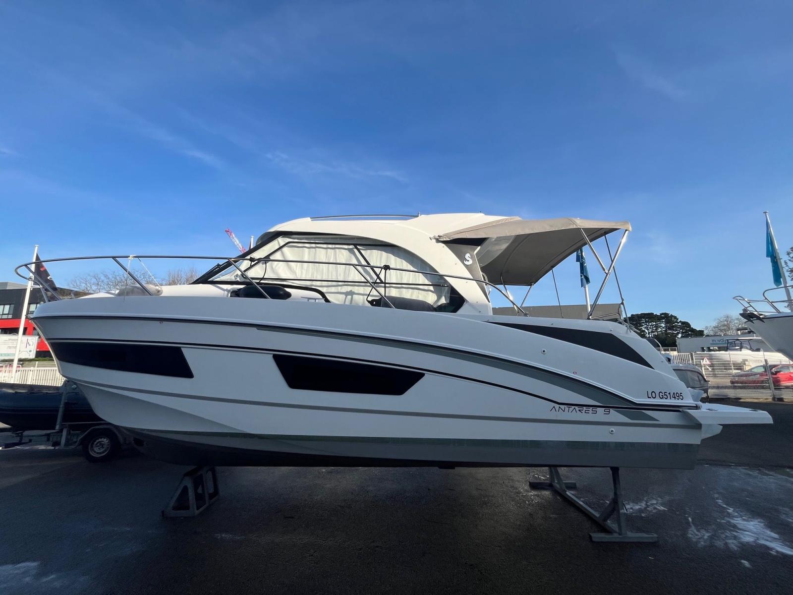 beneteau Antares 9 ob