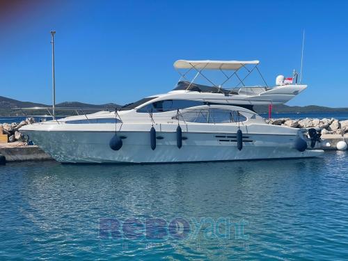 Azimut 46