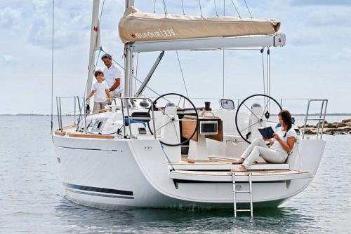 Dufour dufour 335 grand large