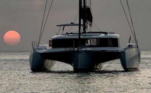Neel-trimarans 47