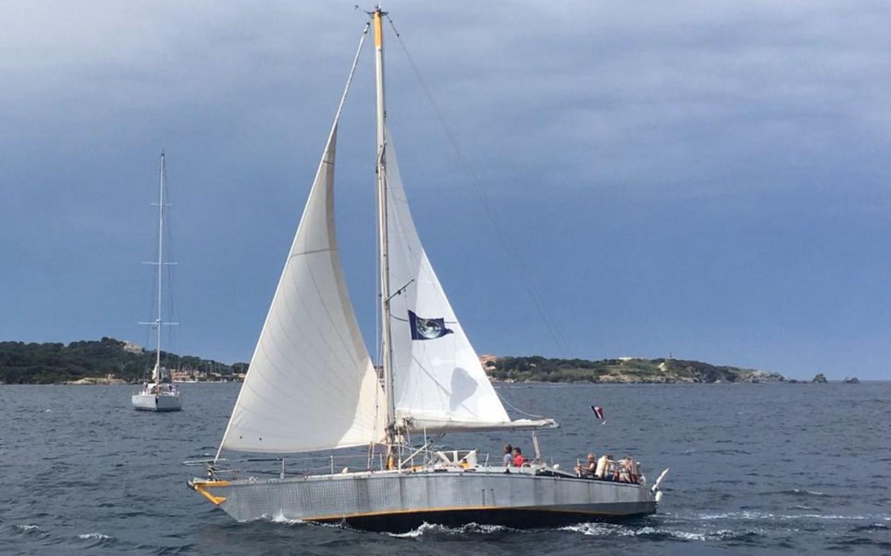 dumont Carval 43