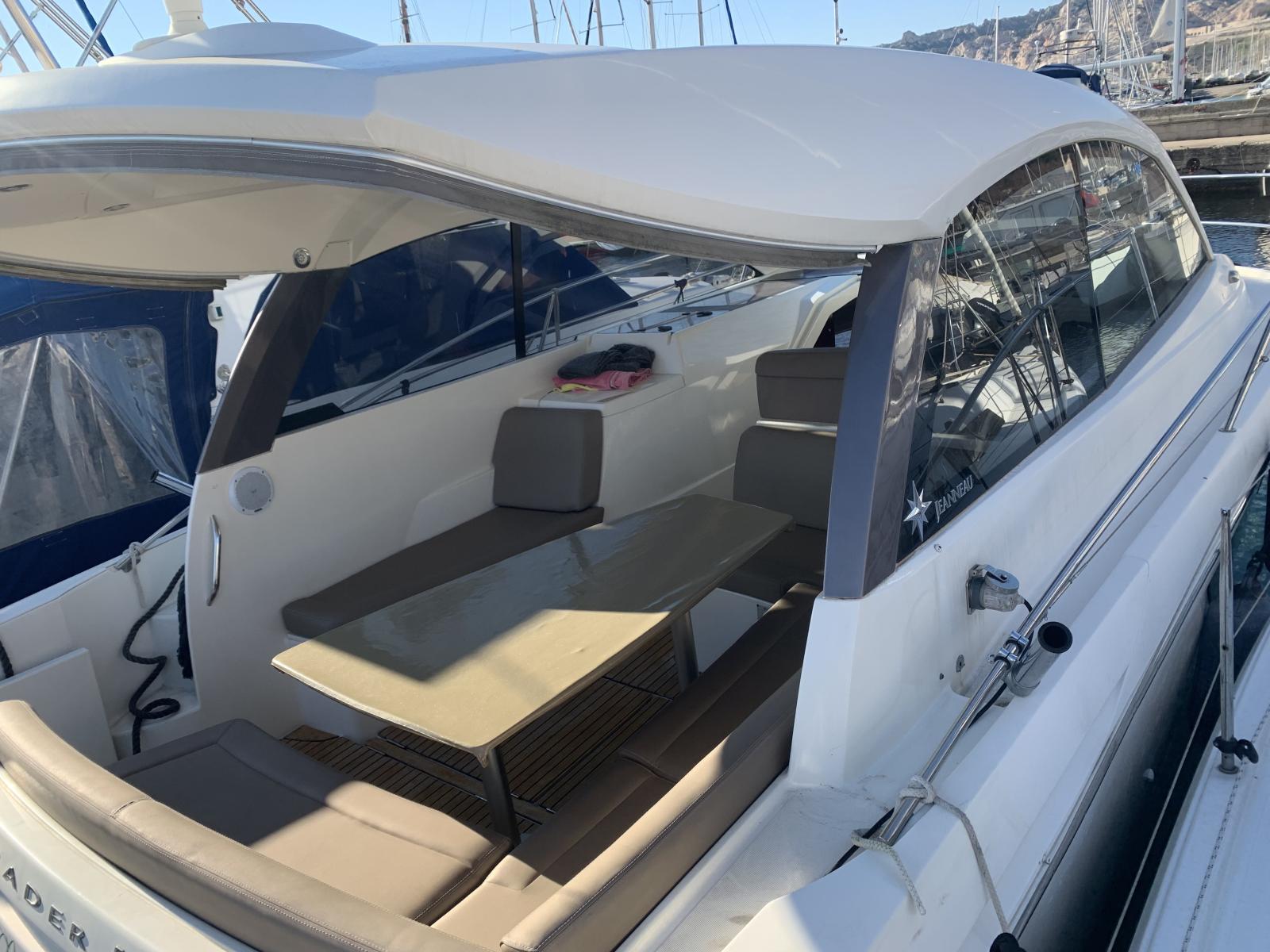 jeanneau Leader 9