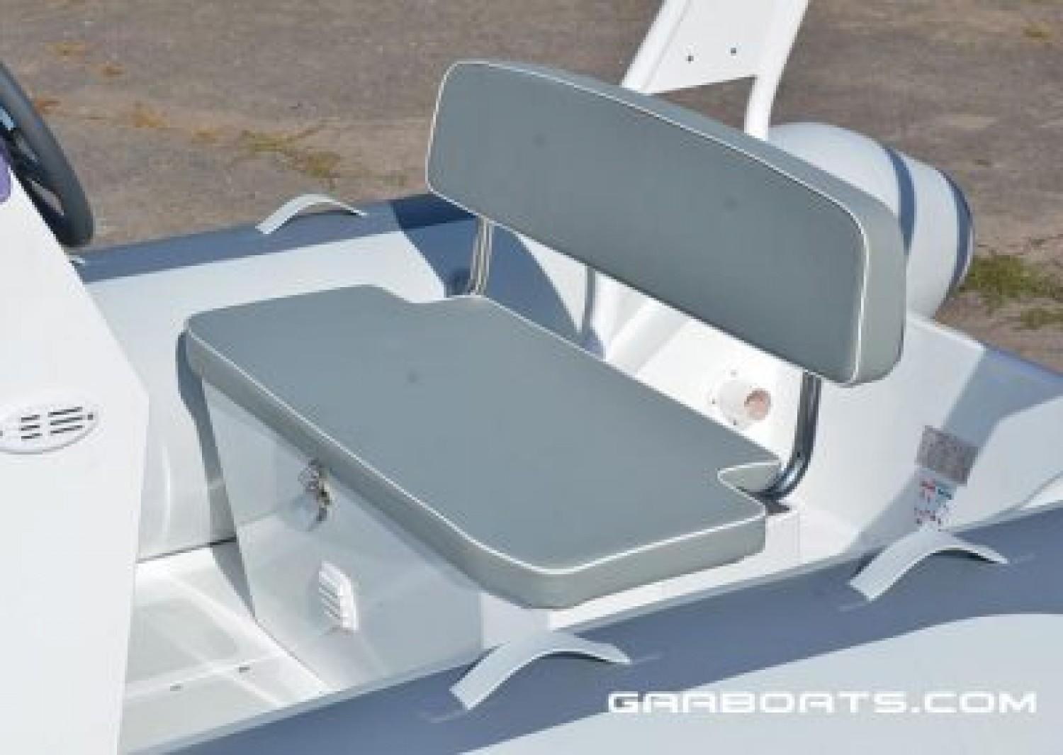 gala boats A360hl