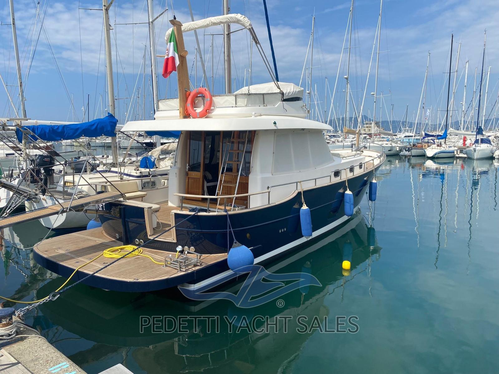 sasga yachts Minorchina 42 fly