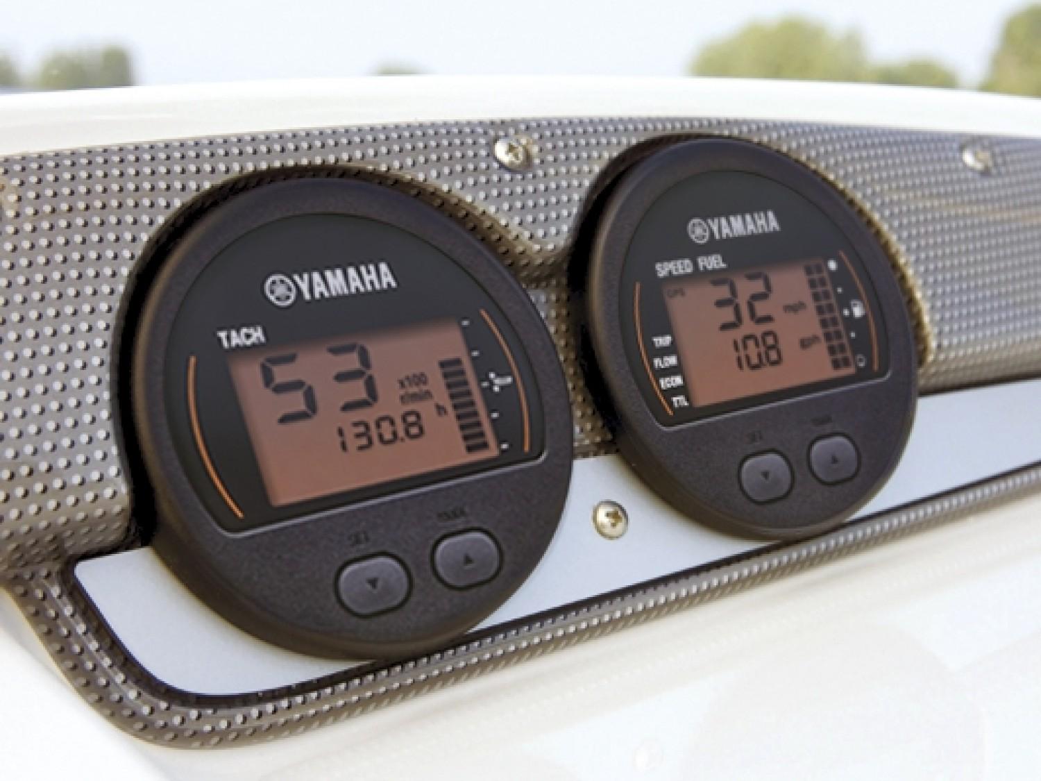 yamaha F30 bets/l