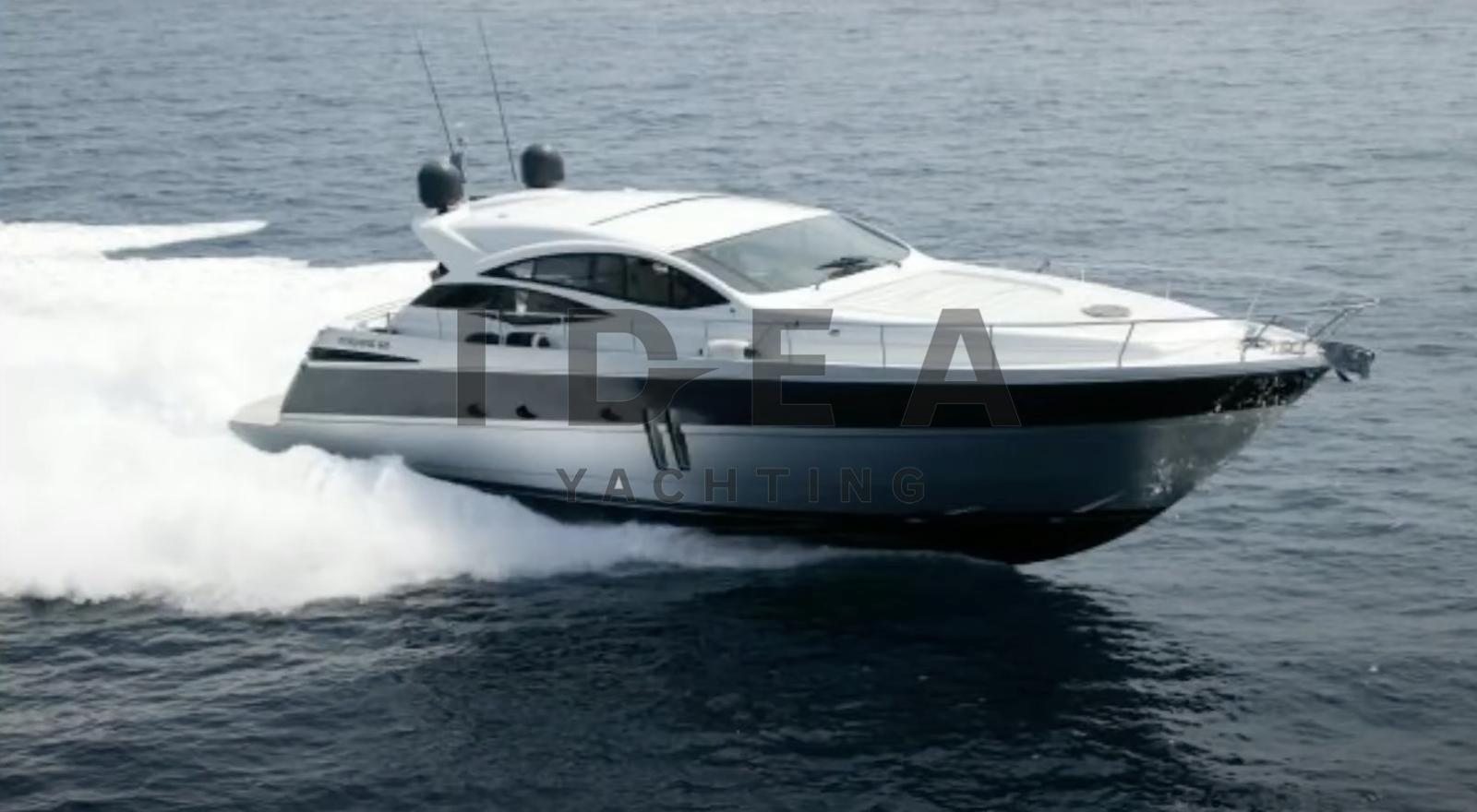 pershing 62