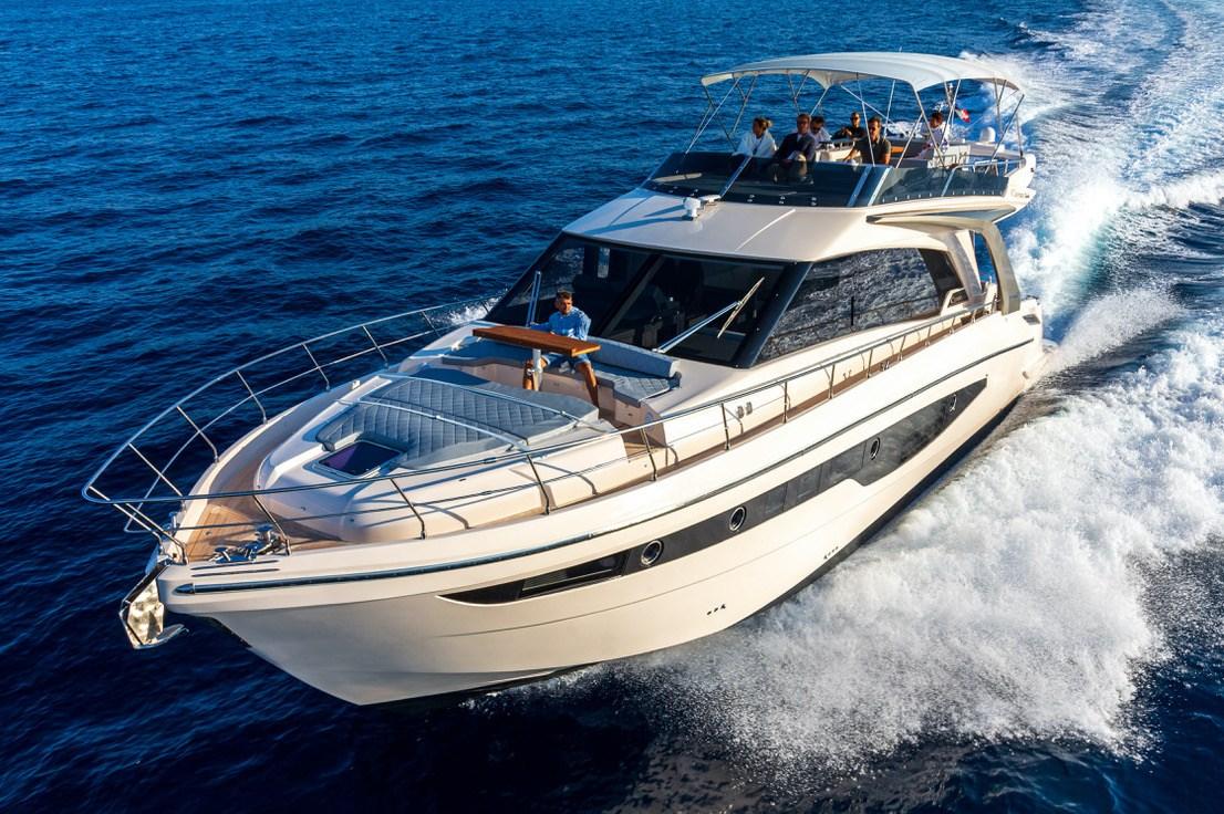 cayman yachts F580
