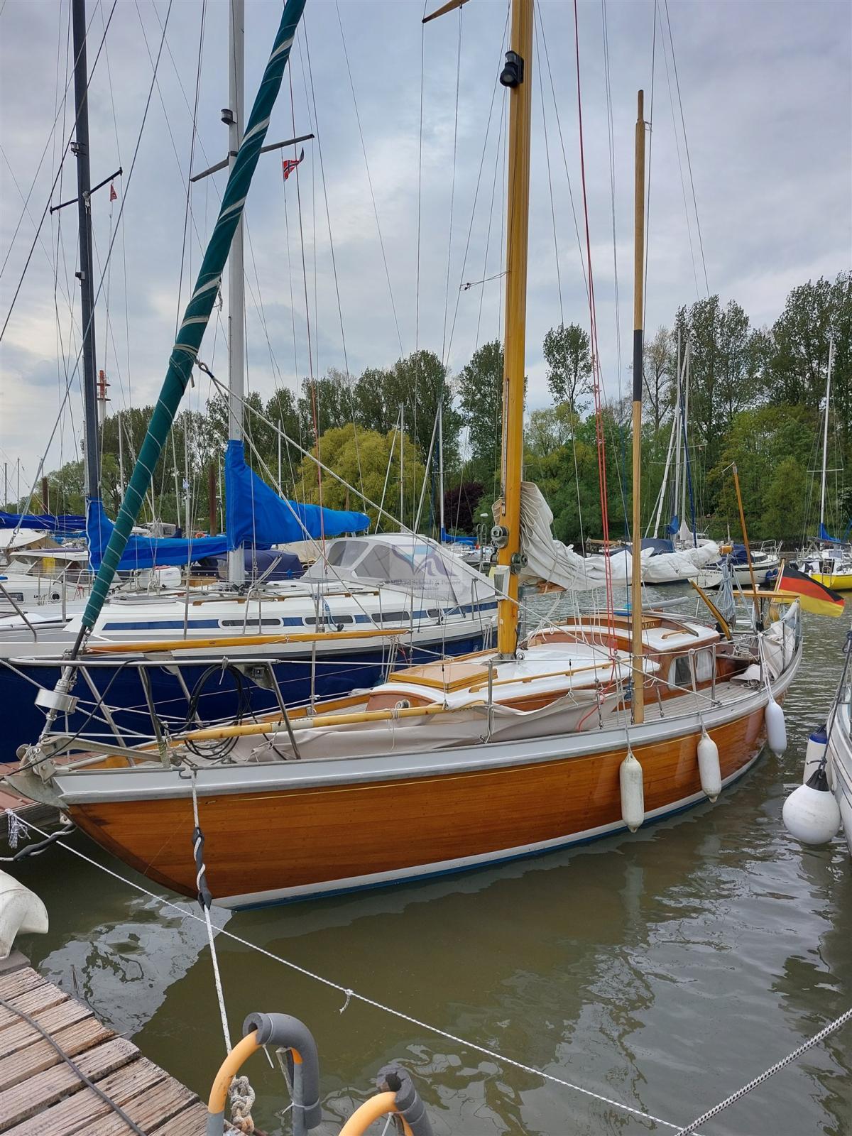 henningsen & steckmest 6 kr