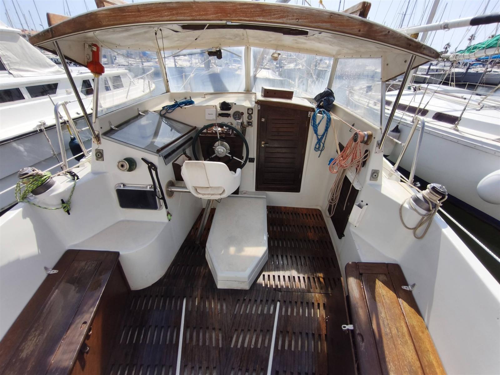 kirie Fifty 33