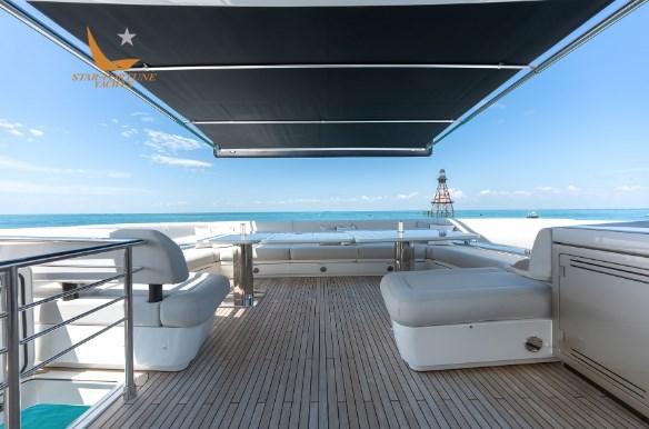 galeon 800 fly