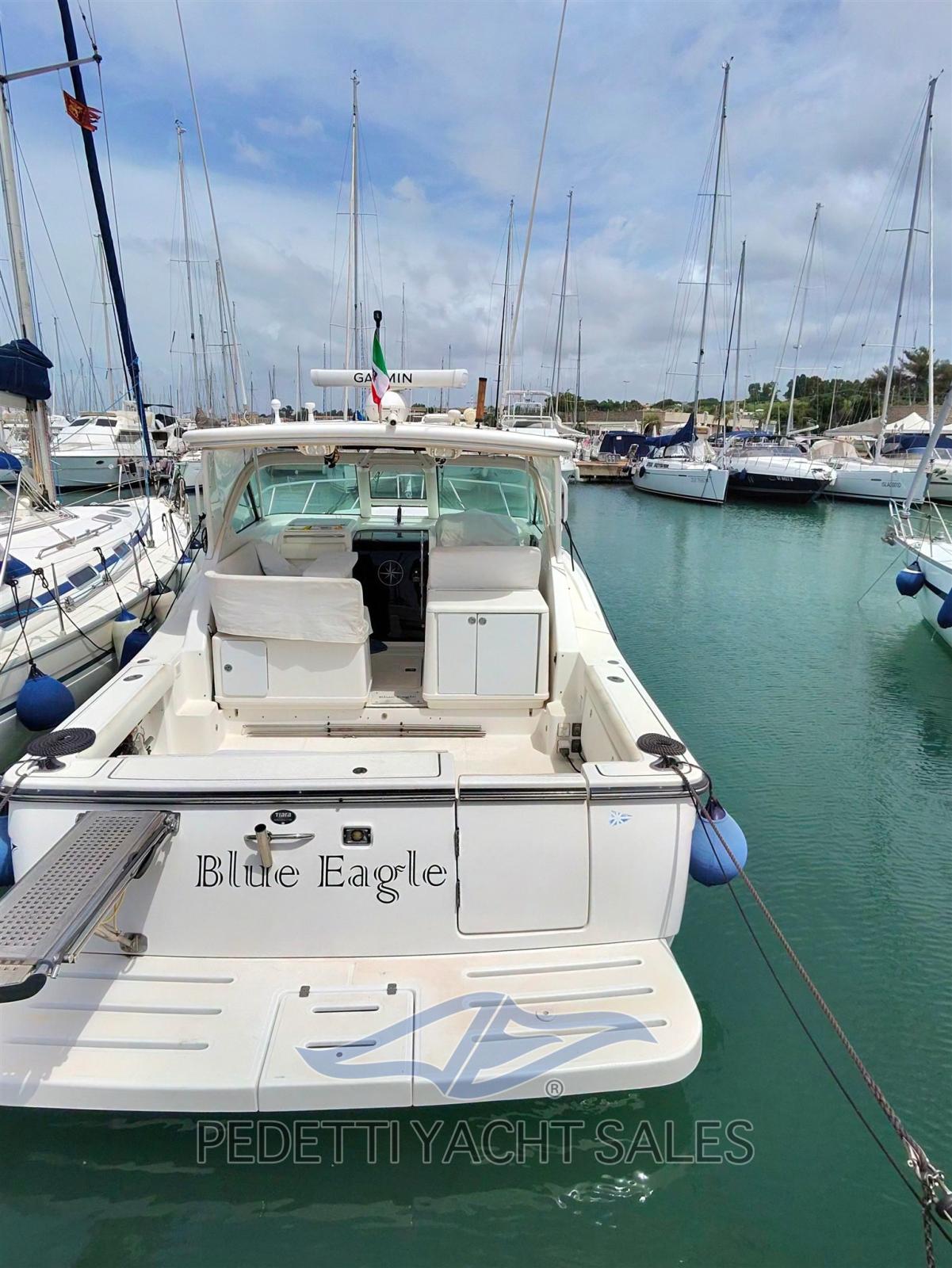 tiara yachts 3200 open