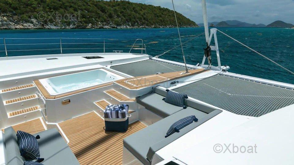 fountaine pajot Alegria 67