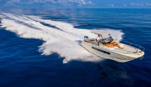Invictus yacht invictus cx270