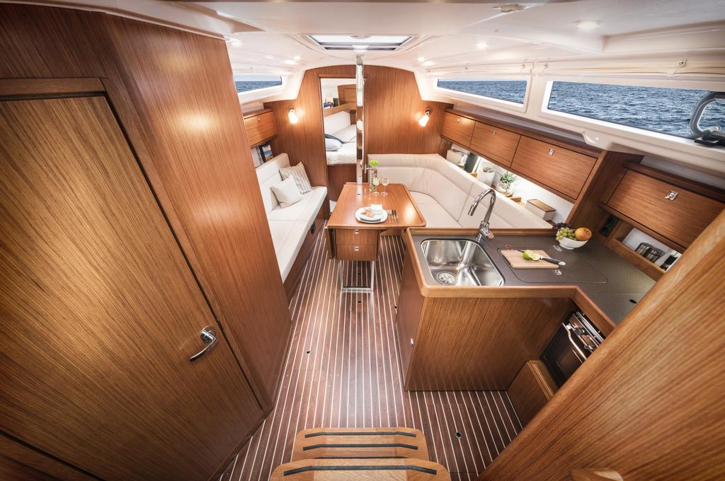bavaria yachts 34 cruiser serie 45 ans neuf dispo de suite