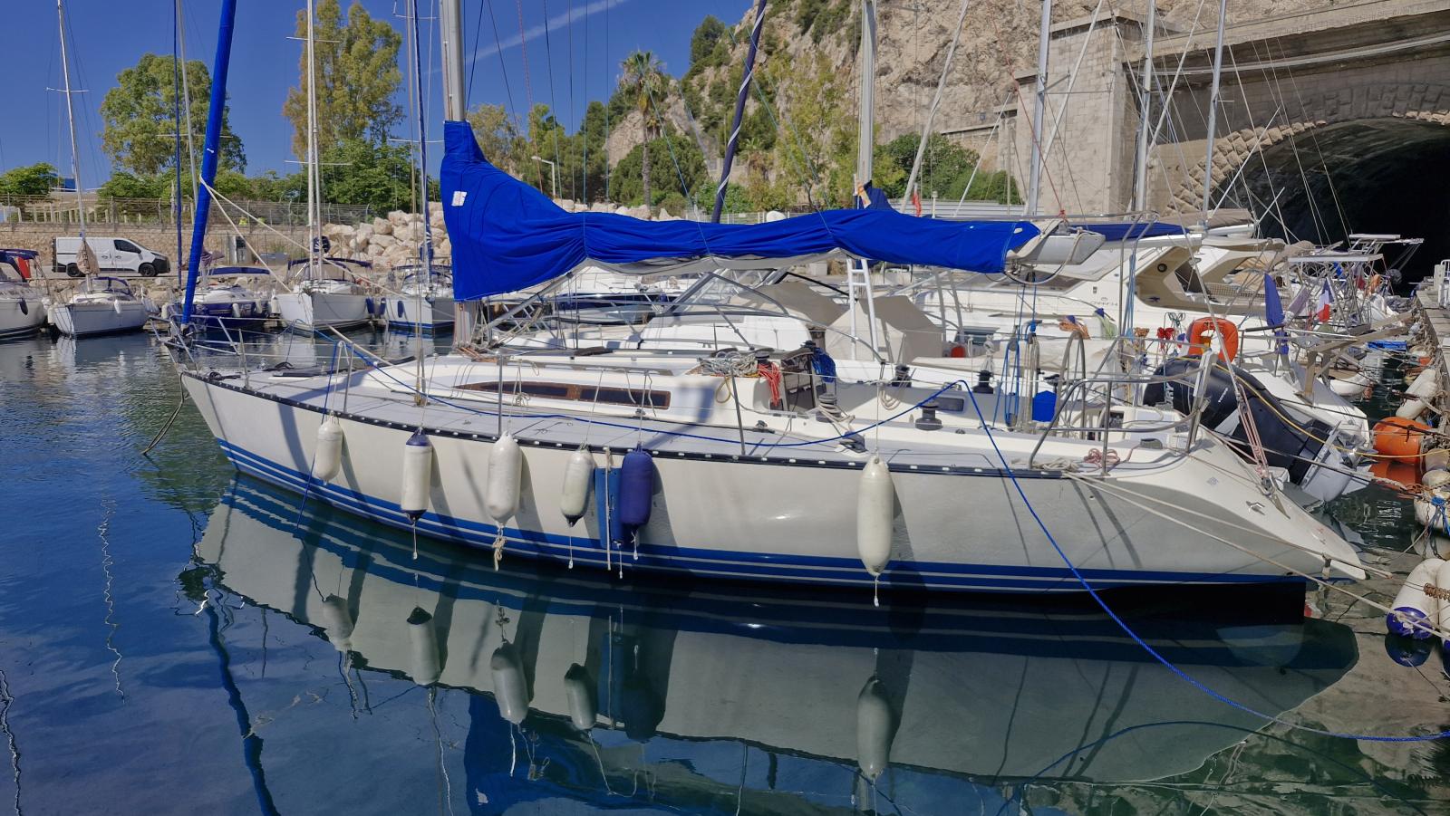 x-yacht X-402
