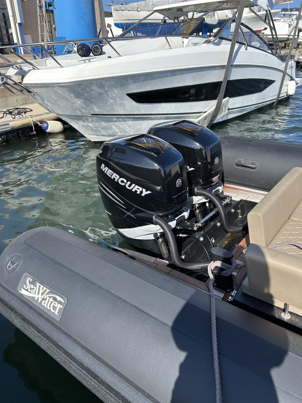 sea water Phantom 300