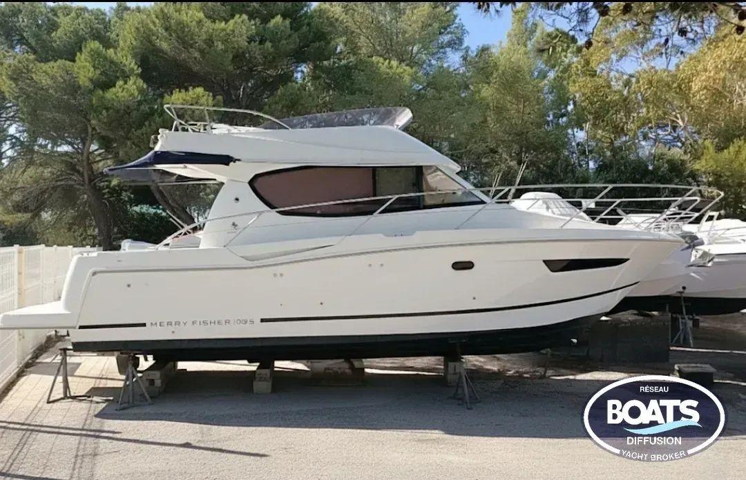 jeanneau Merry fisher 10