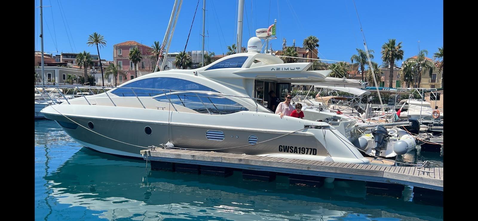 azimut 43s
