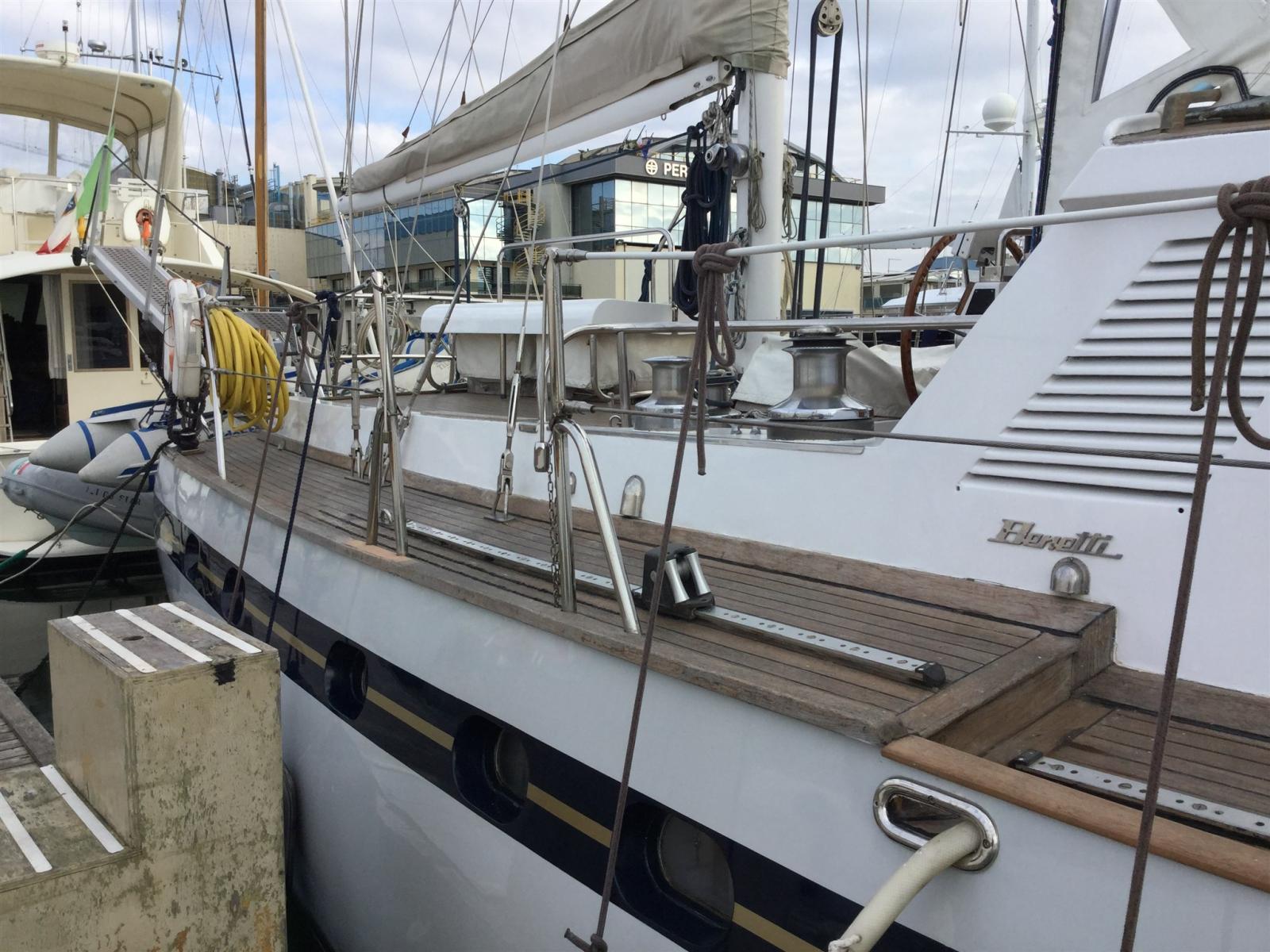 benetti sailing division Motoveliero