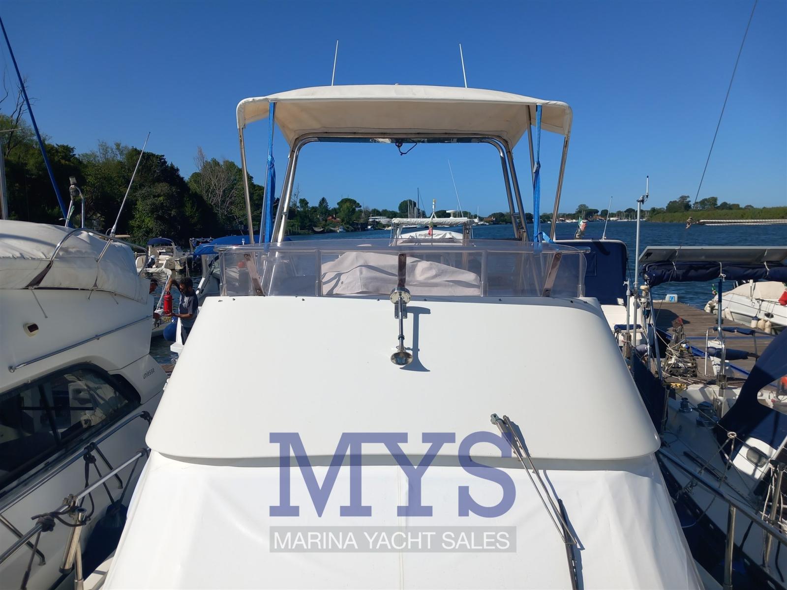 cayman 30 fly