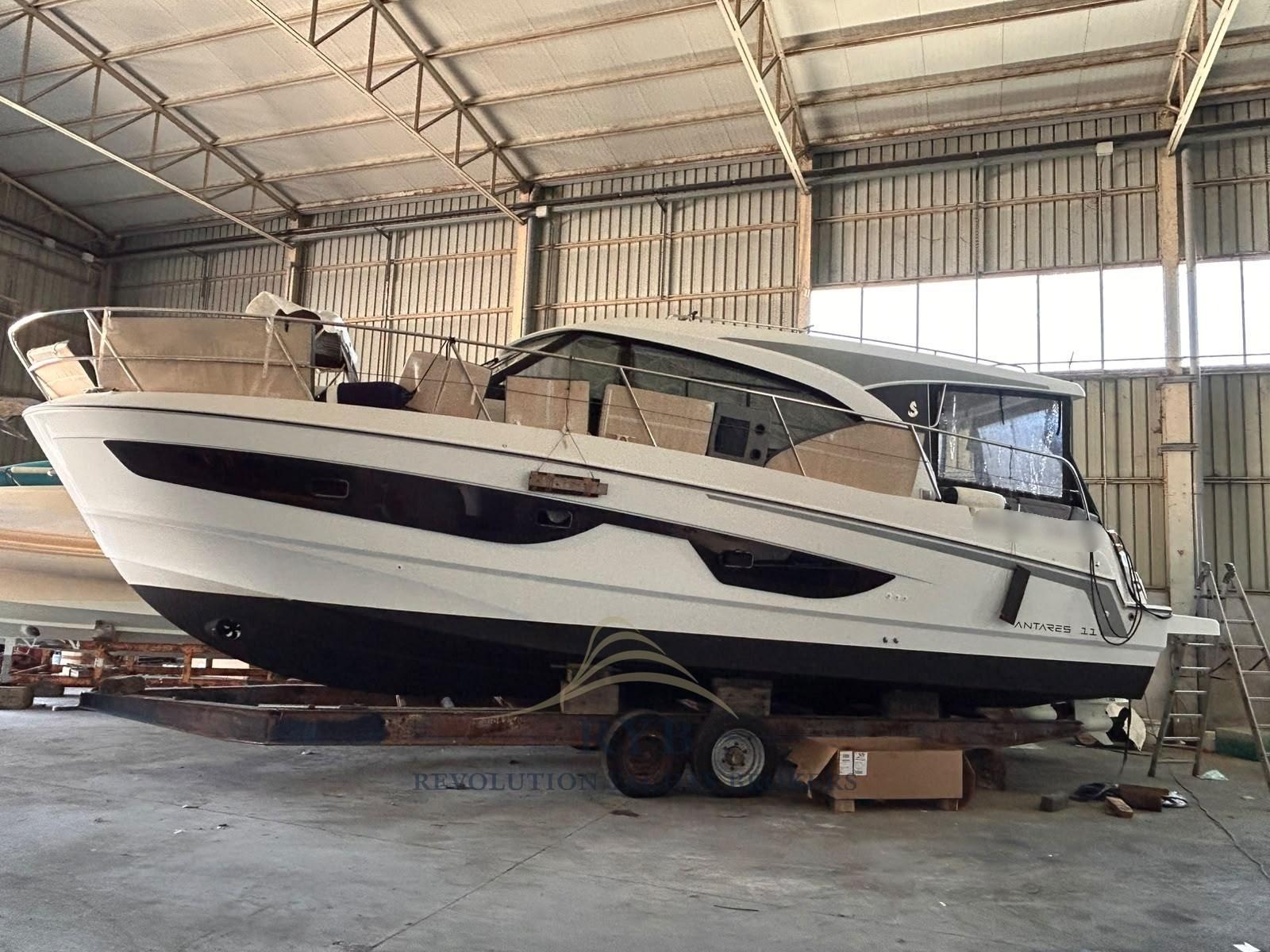 beneteau Antares 11
