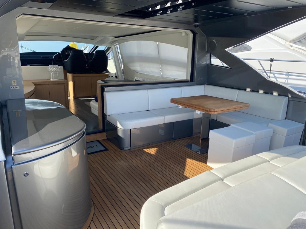pershing Pershing 74