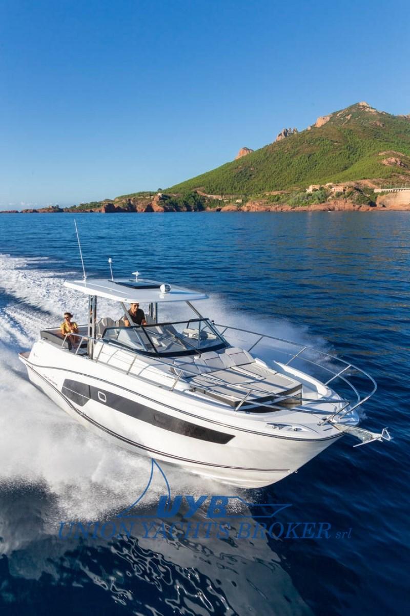jeanneau Cap camarat 10.5 wa serie 2