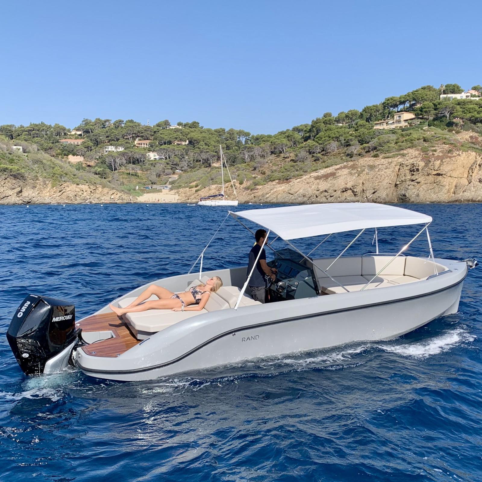 rand boats Play 24