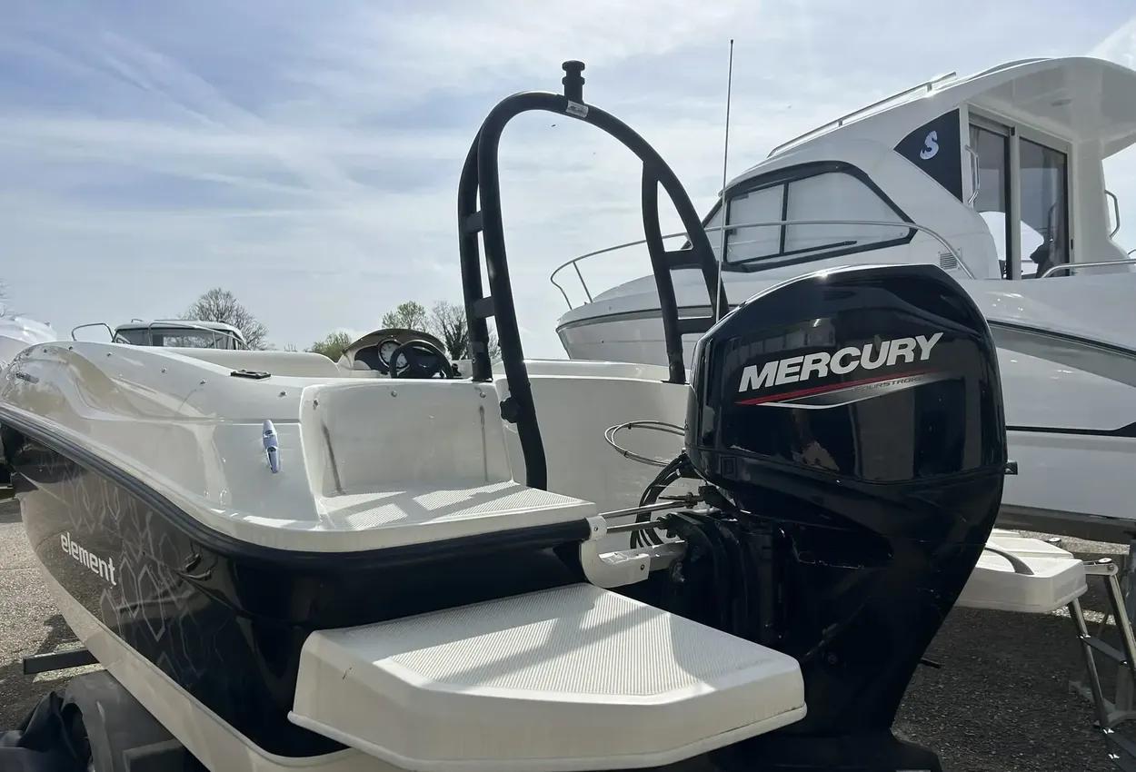 bayliner 160 element