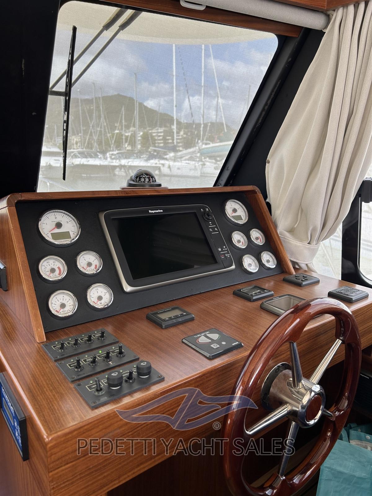 sasga yachts Minorchina 42 fly