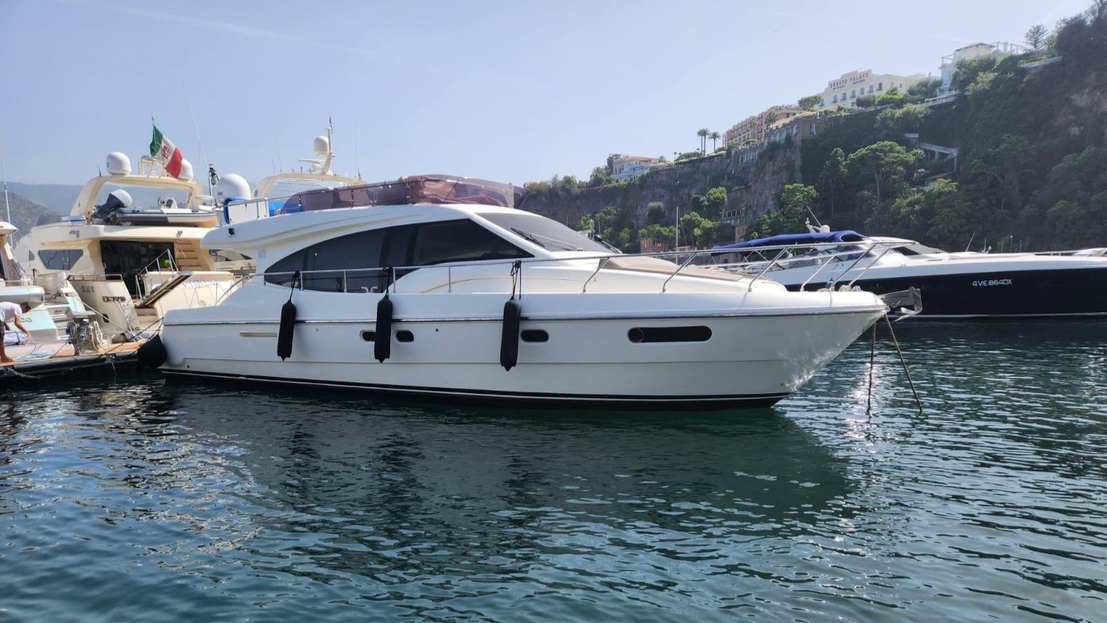 ferretti yachts Ferretti 470