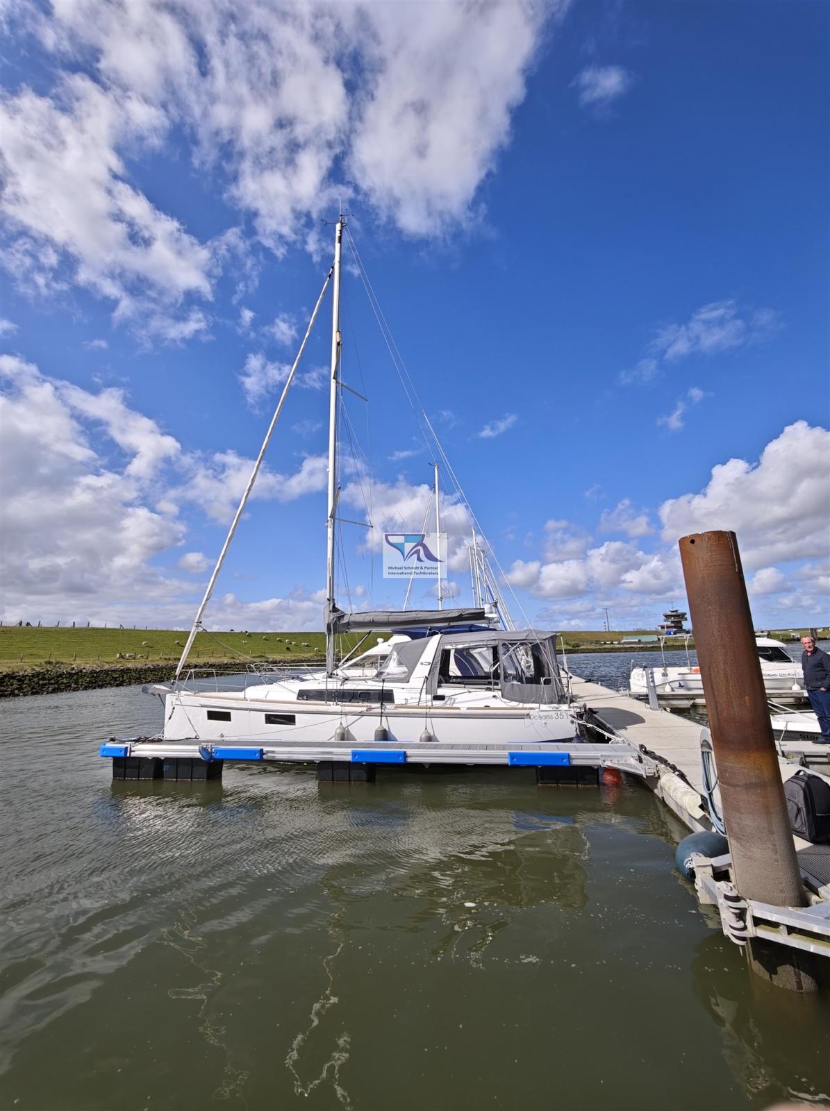 beneteau Oceanis 35.1