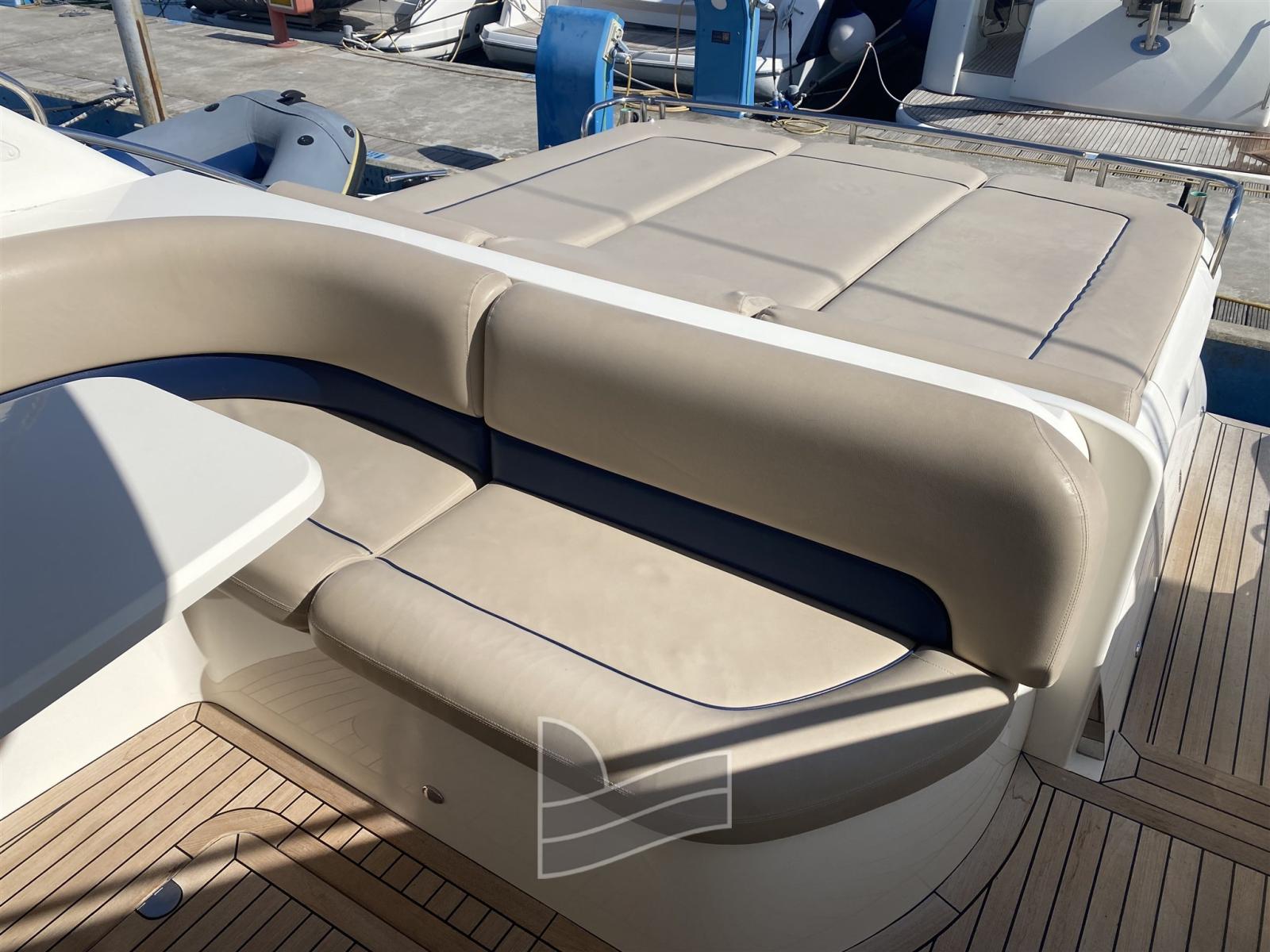 princess yachts V 48