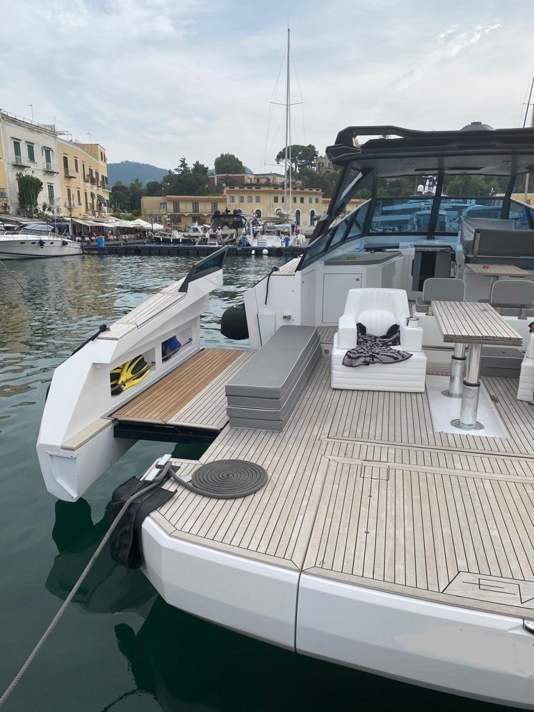 evo yachts Evo r4