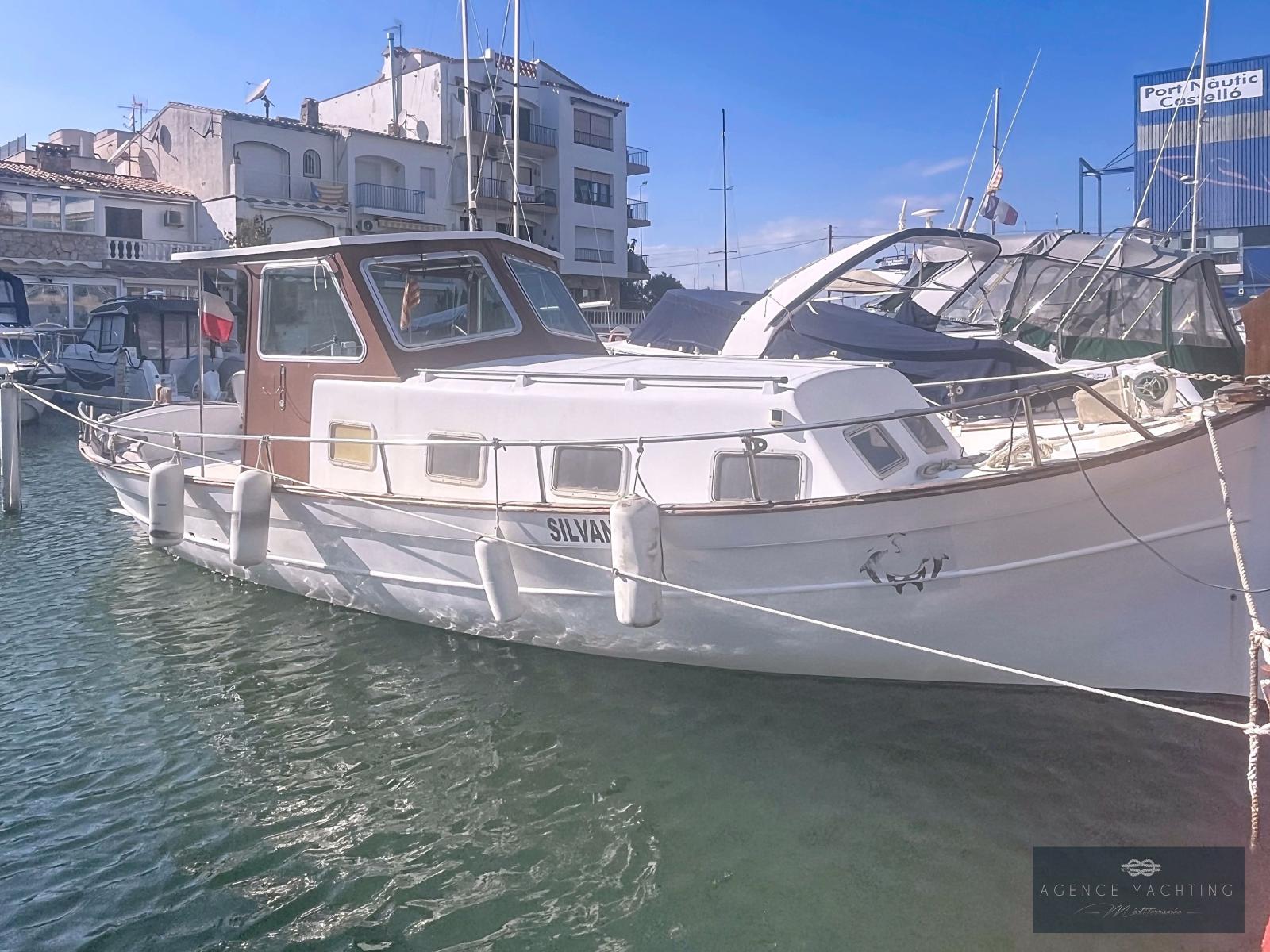 copino Llaud 44
