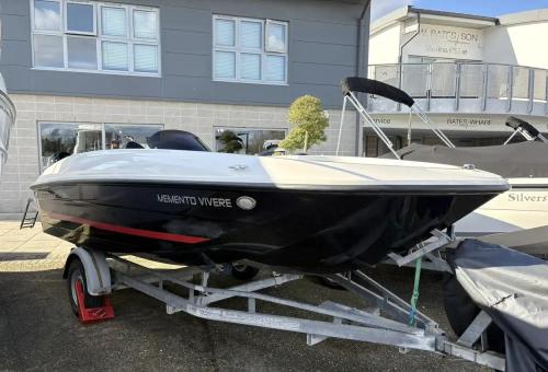 Bayliner element e5