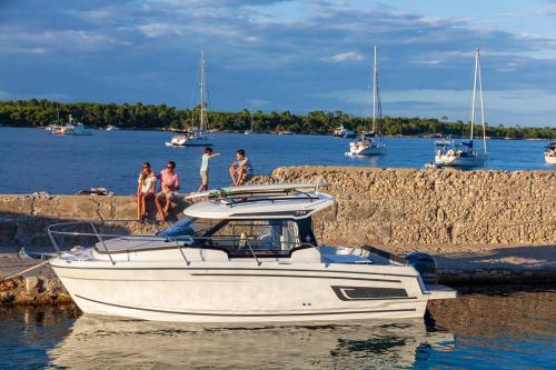 Jeanneau merry fisher 795 serie 2