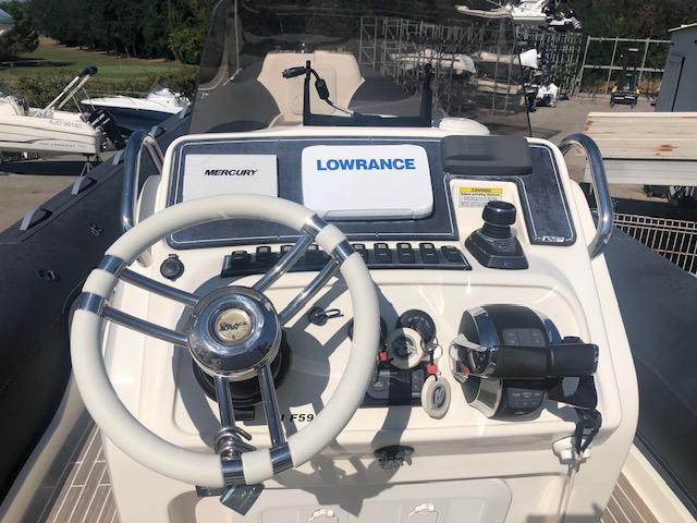 black fin Elegance 9