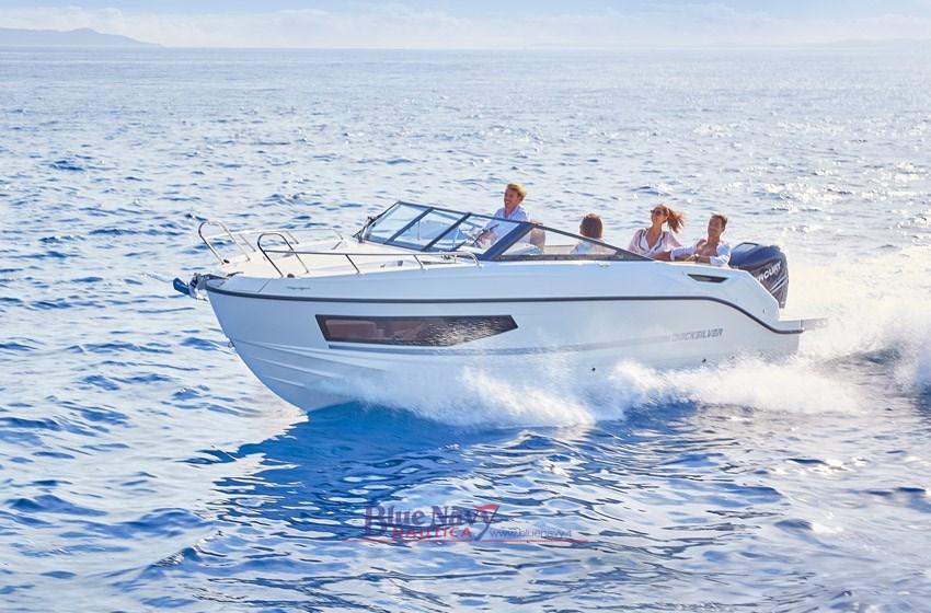 quicksilver 755 cruiser 7,37 mt, 2 posti letto