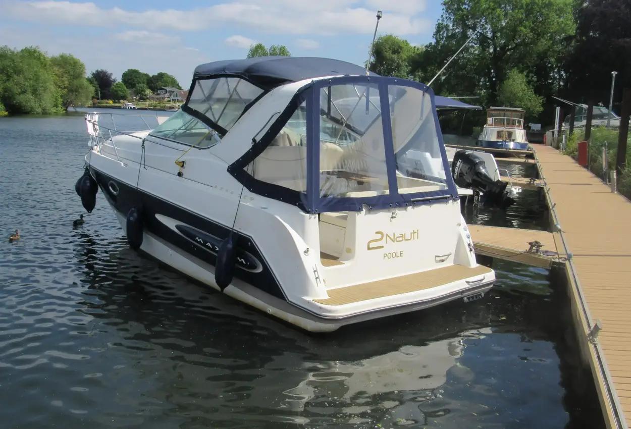 maxum 2800 scr
