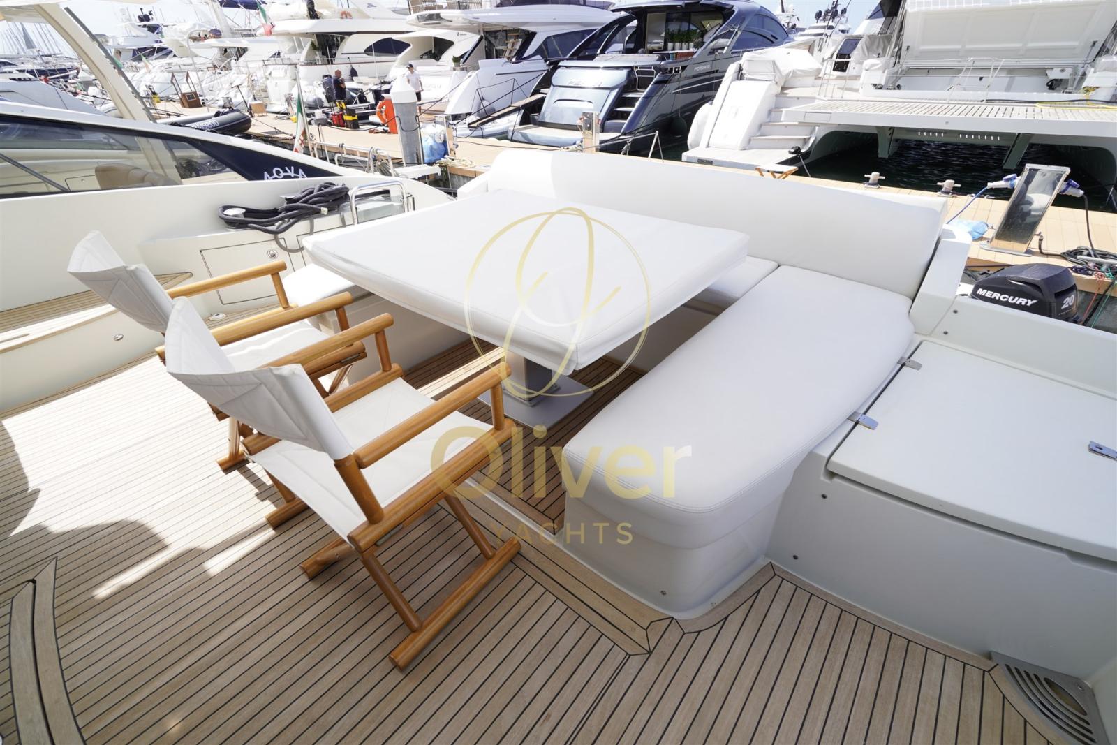 azimut 62 s