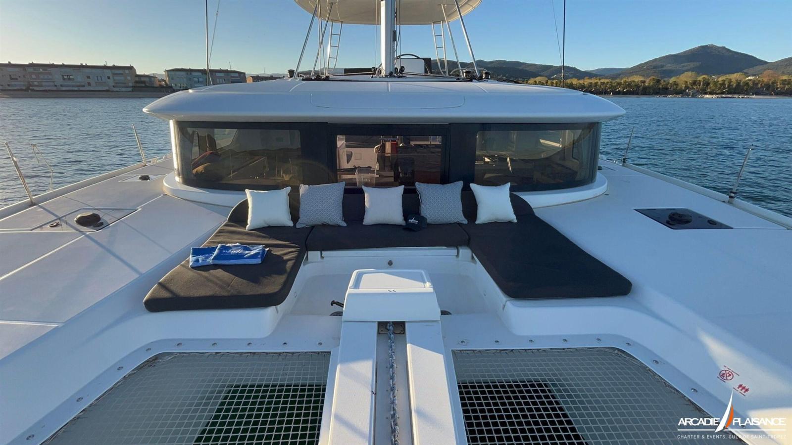 lagoon 46