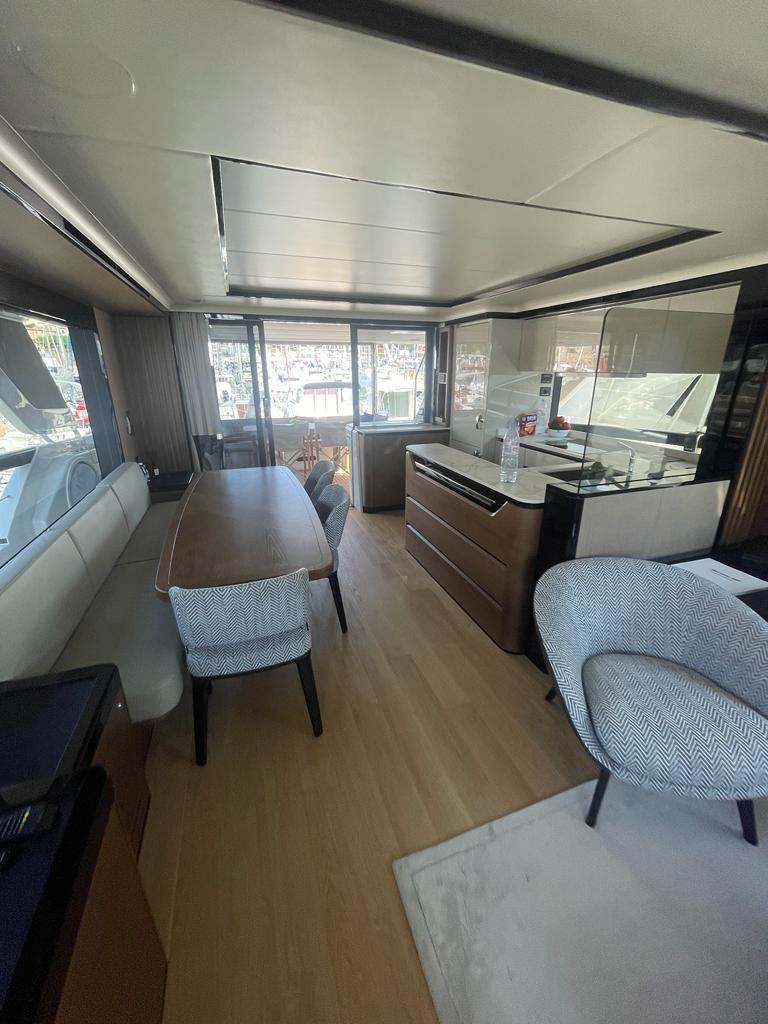absolute 68 navetta