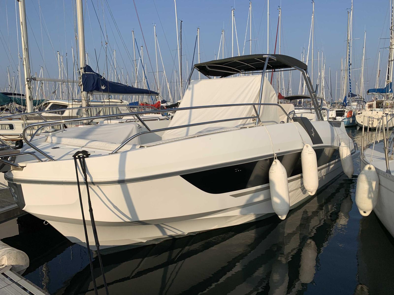 beneteau Flyer 8.8 spacedeck